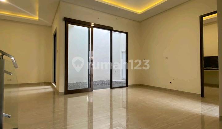 INTERNATIONAL VILLAGE 2