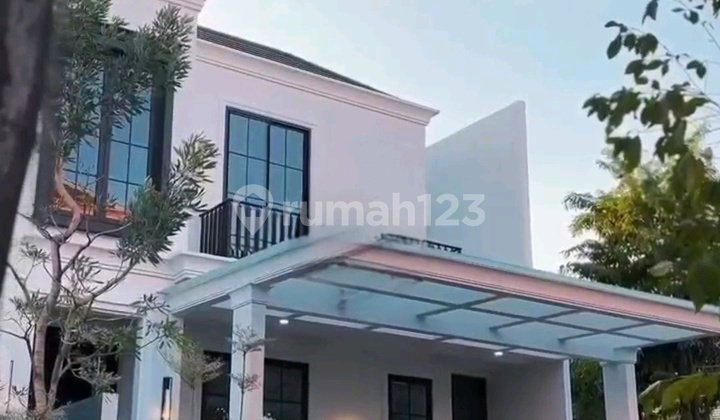 Dijual Rumah Mewah Ciamikk di Citraland Utama Cluster Depan