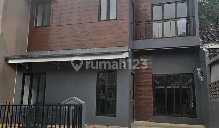 Jual Cepat Rumah Baru 2 Lantai di Nusa Loka Bsd ( Bagian Dpn Dekat Jln Raya )