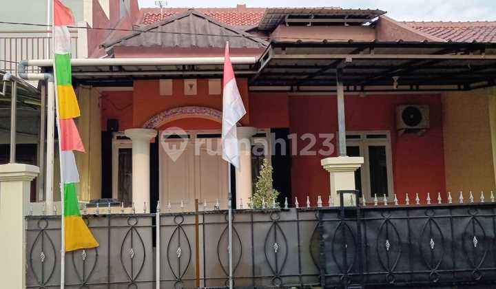 Dijual Rumah Dengan Akses Mudah Ke Berbagai Fasilitas Umhm Di Ki Tosn House Jl Haji Riman Limo Depok Butuh Minim Renovasi Dijual Rumah Dengan Akses Mudah Ke Berbagai Fasilitas Umhm Di Ki Tosn House Jl Haji Riman Limo Depok Butuh Minim Renovasi