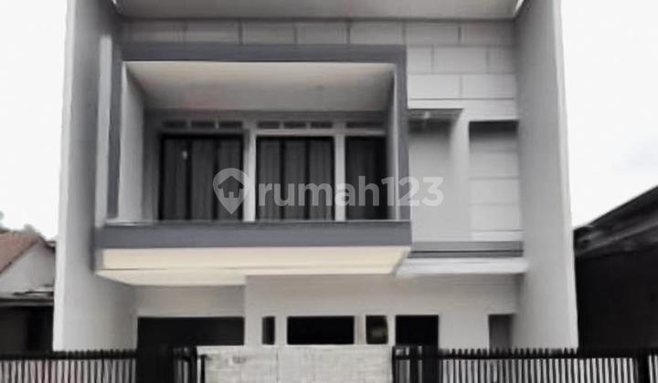 Dijual Rumah Mewah Siap Huni Lokasi Strategis di Griya Loka Bsd 1