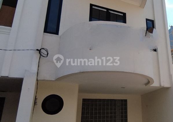 Rumah Cluster Modern Lokasi Sttategi Pondok Kelapa