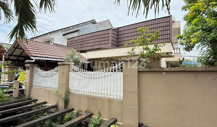 Rumah Luas dan Mewah Strategis Cocok untuk Usaha di Rawamangun 2