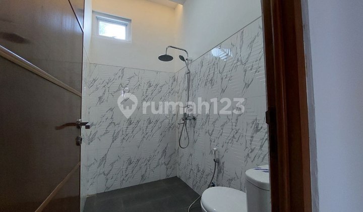 Spacious Luxury House Affordable Within Complex in Pondok Kopi 2