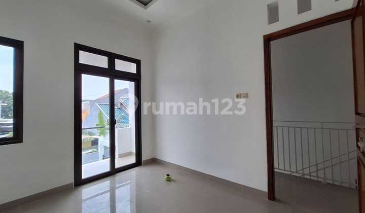 Dijual Rumah New Clasic Dalam Perumah Besar Jatimekar 2