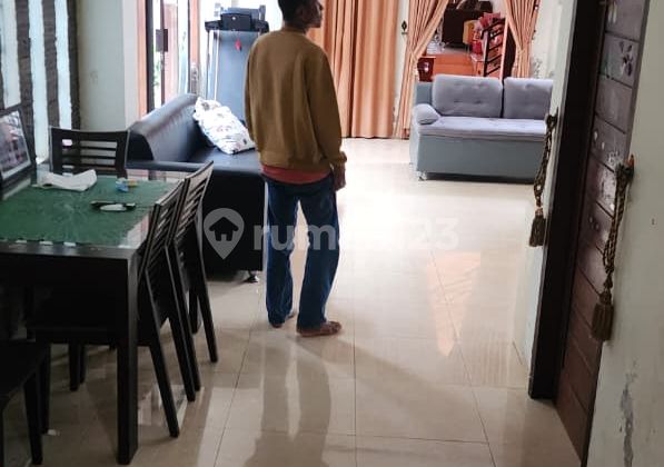 Rumah 2 Lantai Strategis Barat Pasar Gentan, Kaliurang Km 10 2