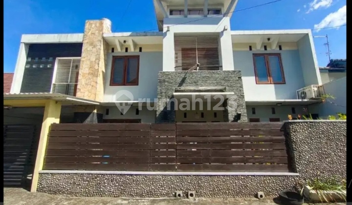 Rumah + Mushola & Kolam Ikan, Strategis Dekat UGM di Pogung