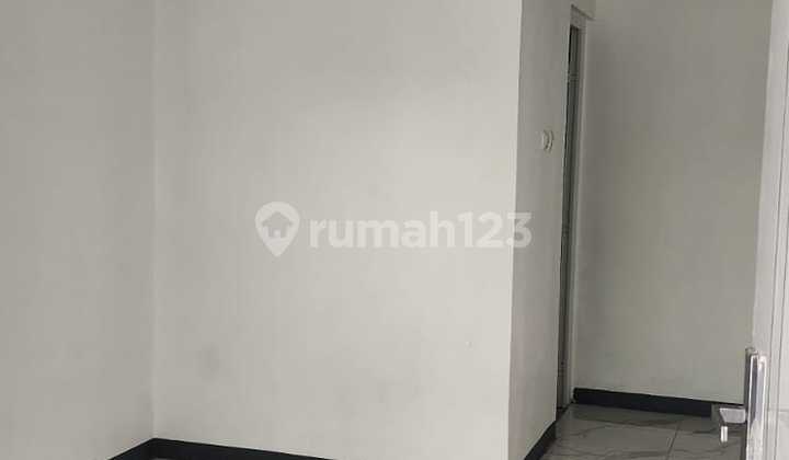 Kost 27 Kamar Strategis dekat UGM di Jl. Kaliurang KM 4 Kost 27 Kamar Strategis dekat UGM di Jl. Kaliurang KM 4
