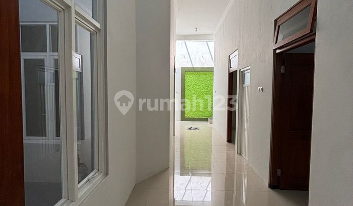 Strategic House Near AMIKOM, UII Condong Catur Strategic House Near AMIKOM, UII Condong Catur