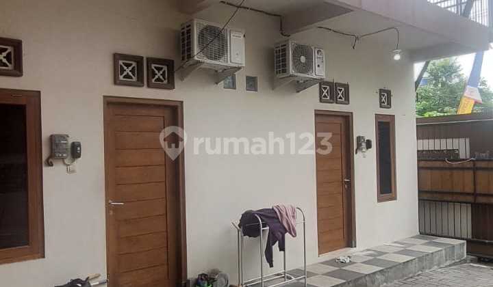 Kos Strategis + Rumah Induk Dekat Kampus UTY & Perkantoran Sleman Kos Strategis + Rumah Induk Dekat Kampus UTY & Perkantoran Sleman