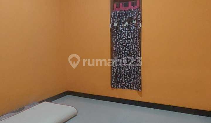 Boarding House + Strategic Main House Semi Furnished, Jl Kab. Jaten