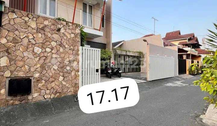 Rumah Furnished Strategis di Utara Ambarukmo Plaza Rumah Furnished Strategis di Utara Ambarukmo Plaza