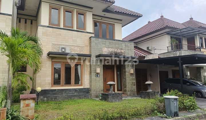 Strategic House in Jogja Regency, East of Ambarukmo Plaza