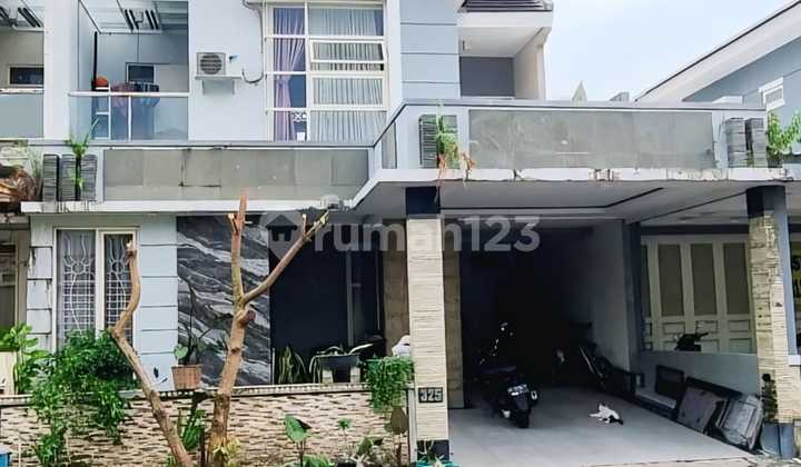 Strategic 2-Story House in Green Hill Housing, Kaliurang KM 9