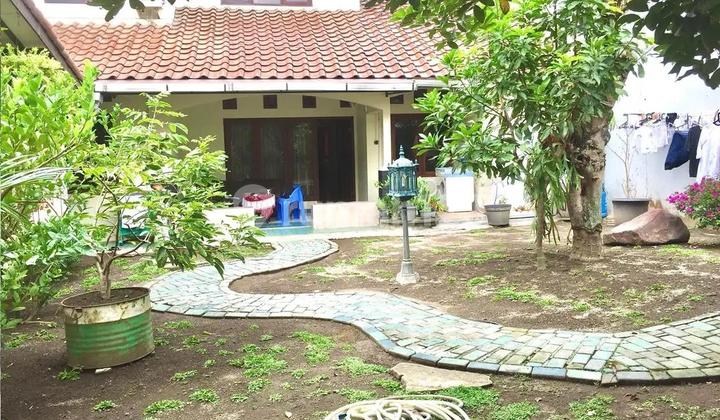 Rumah Full Furnished Strategis Bagus Terawat di Jl Lempongsari