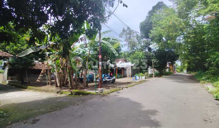 Tanah Strategis Dua Muka 10x20m Dekat UNRIYO Maguwoharjo Tanah Strategis Dua Muka 10x20m Dekat UNRIYO Maguwoharjo
