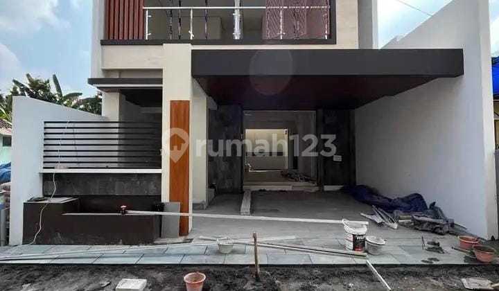 Rumah Strategis + Kolam Renang Dekat UGM, Jl Palagan KM 1 Rumah Strategis + Kolam Renang Dekat UGM, Jl Palagan KM 1