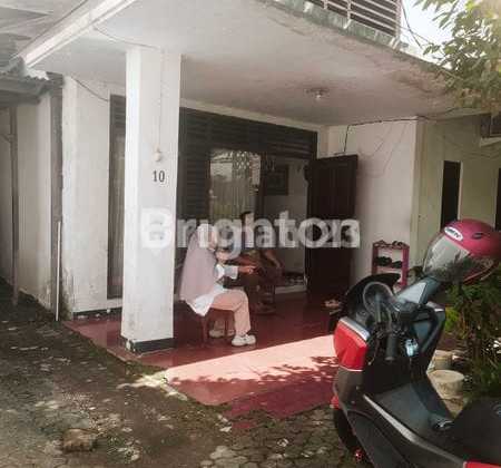 Dijual Cepat Rumah Di Depan Jalan Besar Di Tebet