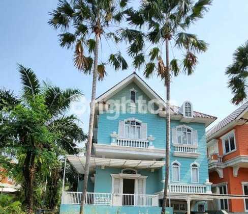 Disewakan Rumah Cantik Dan Asri Di Gading Serpong 2