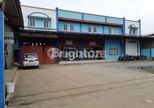 Warehouse + Land for Shop House for Sale, Can Accommodate Container Trucks Warehouse + Land for Shop House for Sale, Can Accommodate Container Trucks
