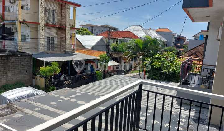 Rumah Nyaman Asri 2 Lantai Dekat Dari Pusat Perbelanjaan 1