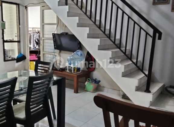 Two-Story House with SHM in West Denpasar, Monangmaning 2