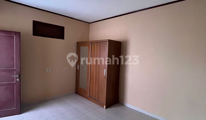For Rent: Ready-to-Occupy House in Pondok Kelapa, Duren Sawit, Jakarta 2