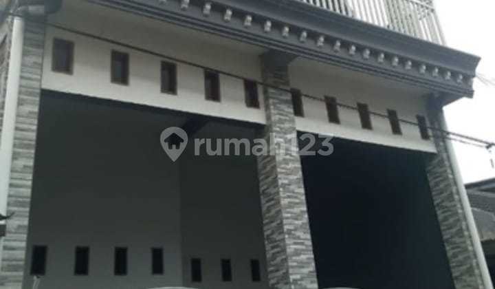 2-Storey House for Sale Cheap in Driyorejo Geraik Area 2-Storey House for Sale Cheap in Driyorejo Geraik Area