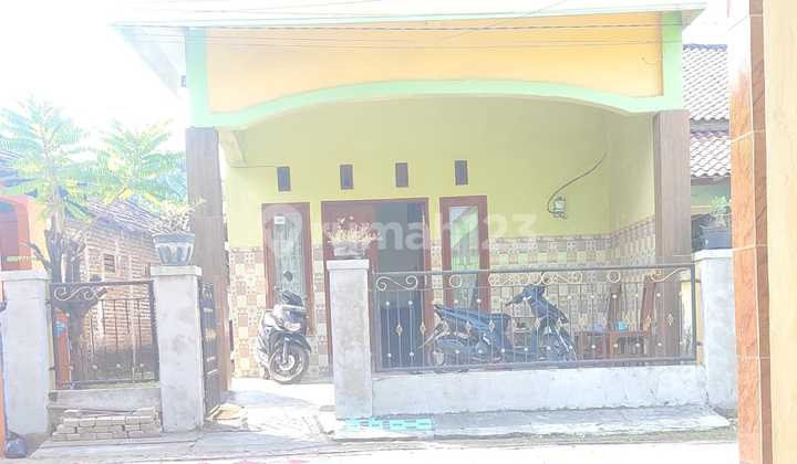 Affordable Ready-to-Live House in Menganti, Gresik, East Java 2