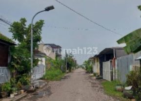 For Sale: Affordable House on Medokan Ayu Utara Street, Surabaya 2
