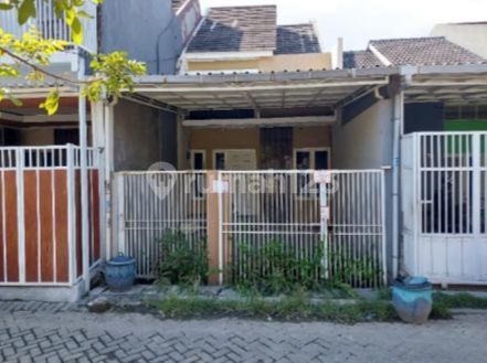 For Sale, Move-in Ready House in Medokan Ayu, Surabaya 2