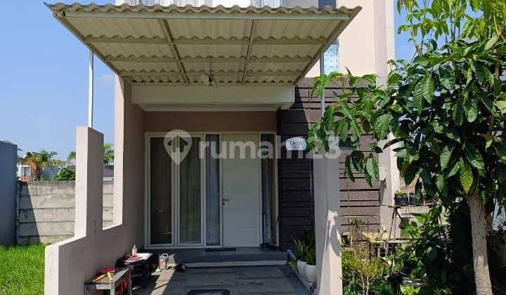 Affordable Ready-to-Occupy House in Menganti, Gersik, East Java 2