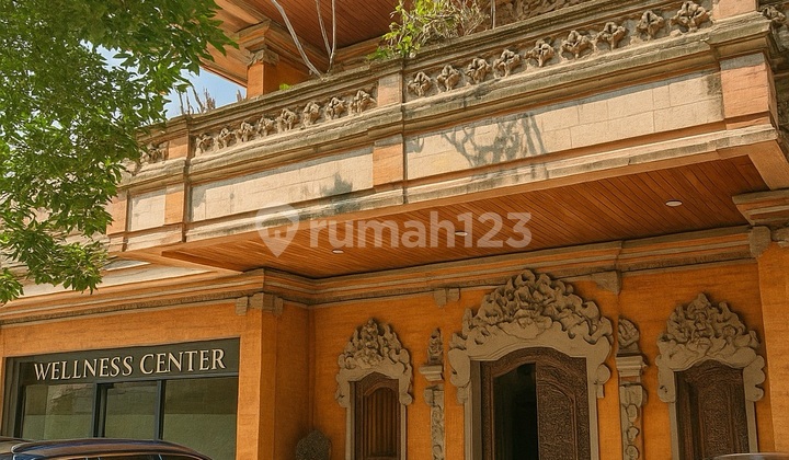 For Sale / For Rent House Suitable for Business Location on Main Road Pondok Indah