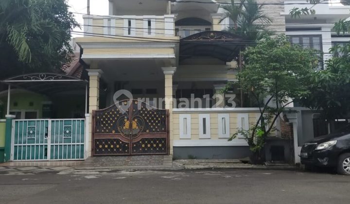Rumah Kontrakan Bagus Unfurnished SHM Harapan Indah, Bekasi Rumah Kontrakan Bagus Unfurnished SHM Harapan Indah, Bekasi