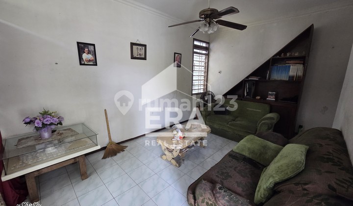 Siap Huni, Rumah, 2 Lantai, SHM, Bebas Banjir, 2