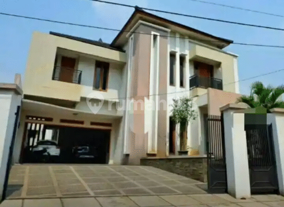 DI JUAL CEPAAT Rumah Bagus SHM Kemang Pratama, Bekasi