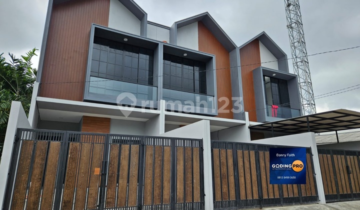 New House, Meruya West Jakarta, Quiet & Comfortable Location New House, Meruya West Jakarta, Quiet & Comfortable Location