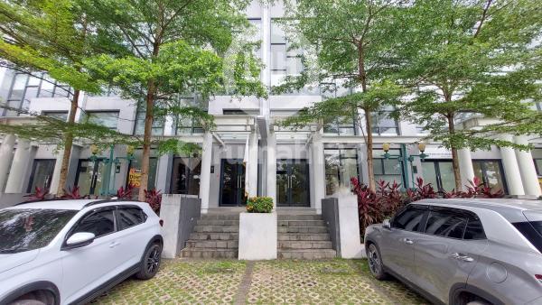 For Rent: 3-Story Shop House in Orchard Park Batam Center 2