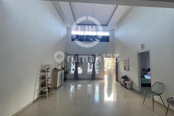 Disewakan Rumah 2 Lantai di Taman Dutamas, Batam Kota 2