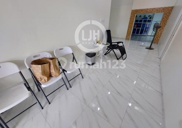 For Rent Semi Furnished House in Palm Beach Nagoya, Batam