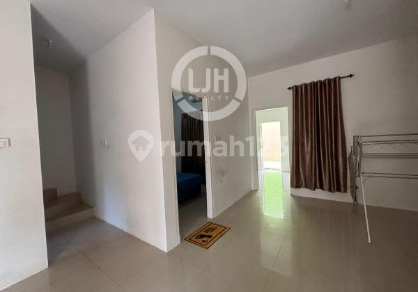 For Rent: 2-Story Semi-Furnished House in Bonavista - Batam Centre 2