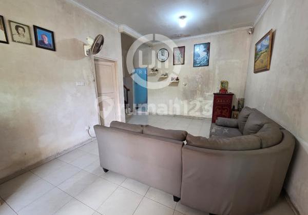 For Sale 2-Story House in Mitra Raya, Batam Centre 2