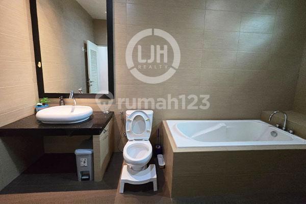 Dijual Rumah 2 Lantai di Costarica Cluster Boulevard, Batam Centre 2