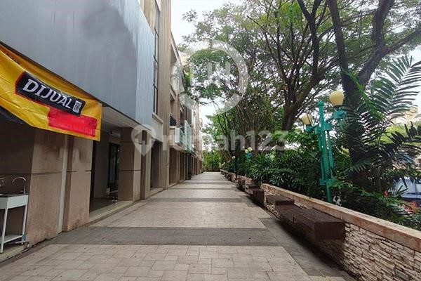 For Sale Attached Shophouse in Orchard Park, Batam City 2