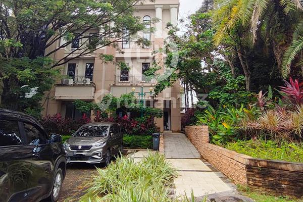 For Sale Shophouse in Orchard Park, Batam Centre