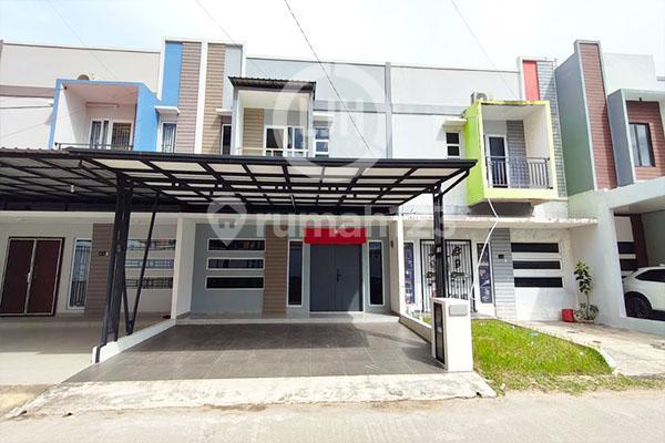 Dijual Murah Rumah 2 Lantai Mewah di Pulomas Residence 3, Batam Centre