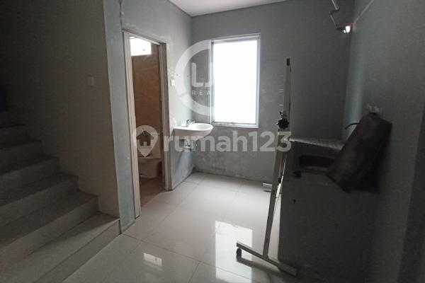 For Sale 2 Attached Shophouses in Permata Niaga, Batam Centre 2