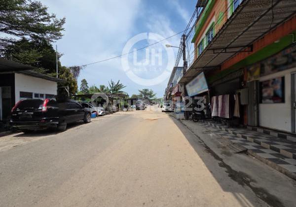 For Sale 2-Story Shop House at Central Legenda Point, Batam City 2