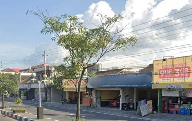 For Rent Ready-to-Use Shop House in a Strategic Location in Magelang City Business Area 2