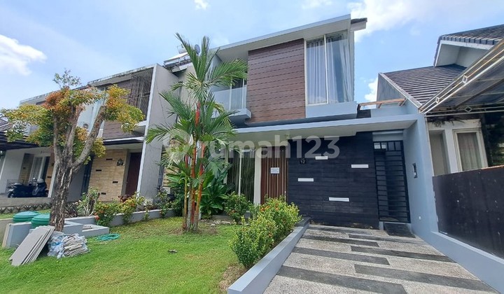 Dijual Rumah2 Lantai dalam Perumahan Elite di Kalasan Sleman